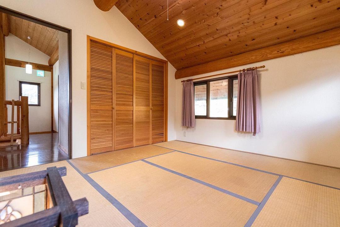 旅人ライダーハウス 神内ん家